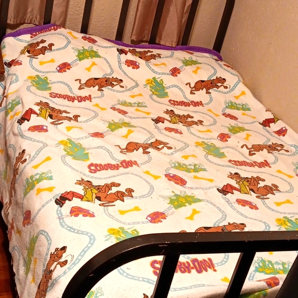 Scooby Doo 1999 blanket for full size bed. - Picture 1 of 11